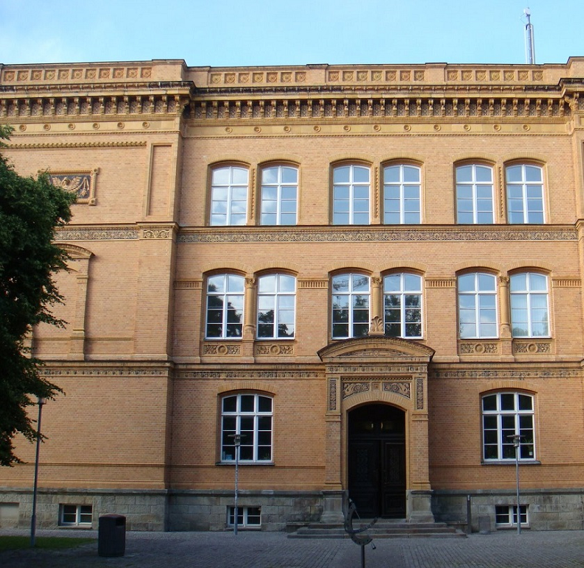 Gymnasium Carolinum Bernburg